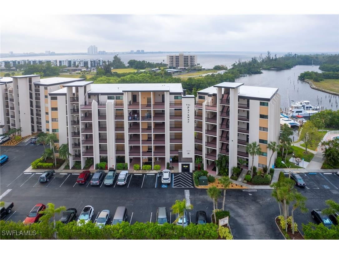 3462 Hancock Bridge Parkway #212 North Fort Myers FL 33903 225026832 image1