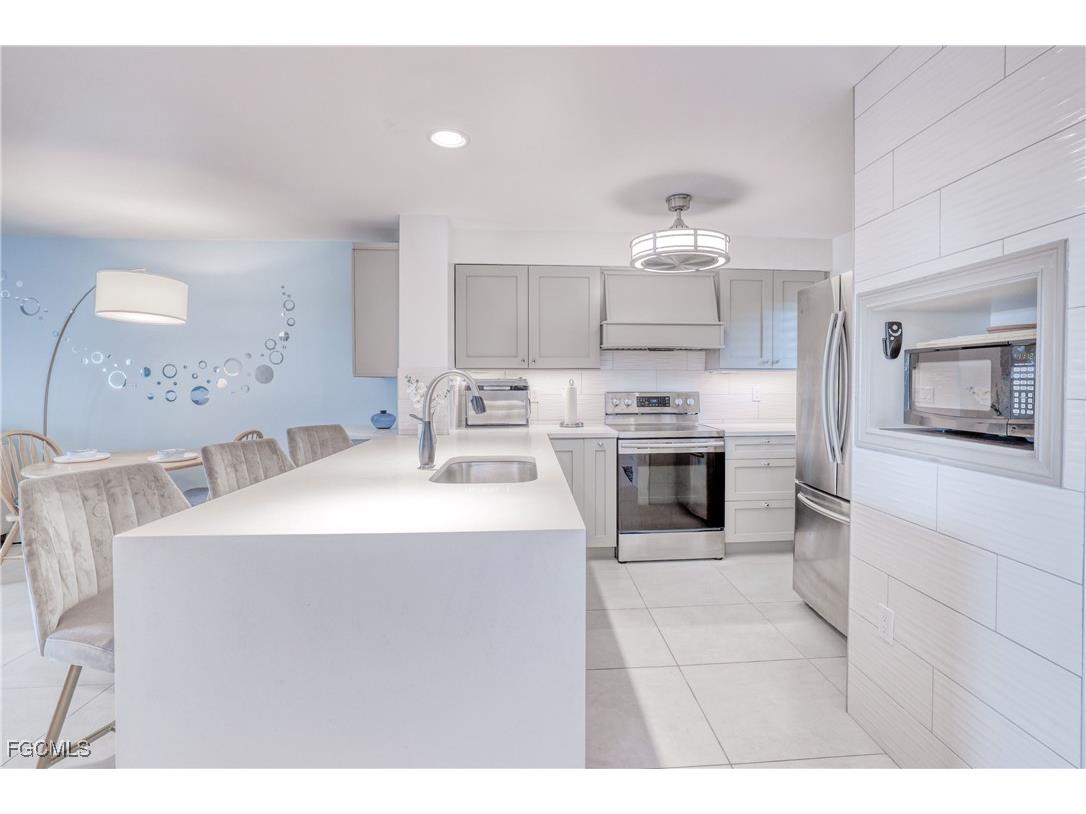 3462 Hancock Bridge Parkway #231 North Fort Myers FL 33903 2026000906 image6