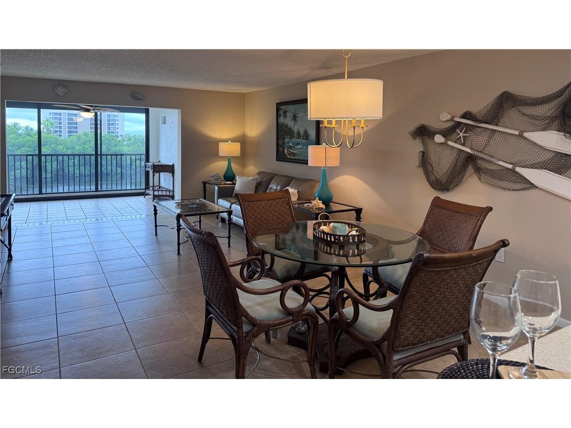 3462 Hancock Bridge Parkway #233 North Fort Myers FL 33903 2025008569 image3