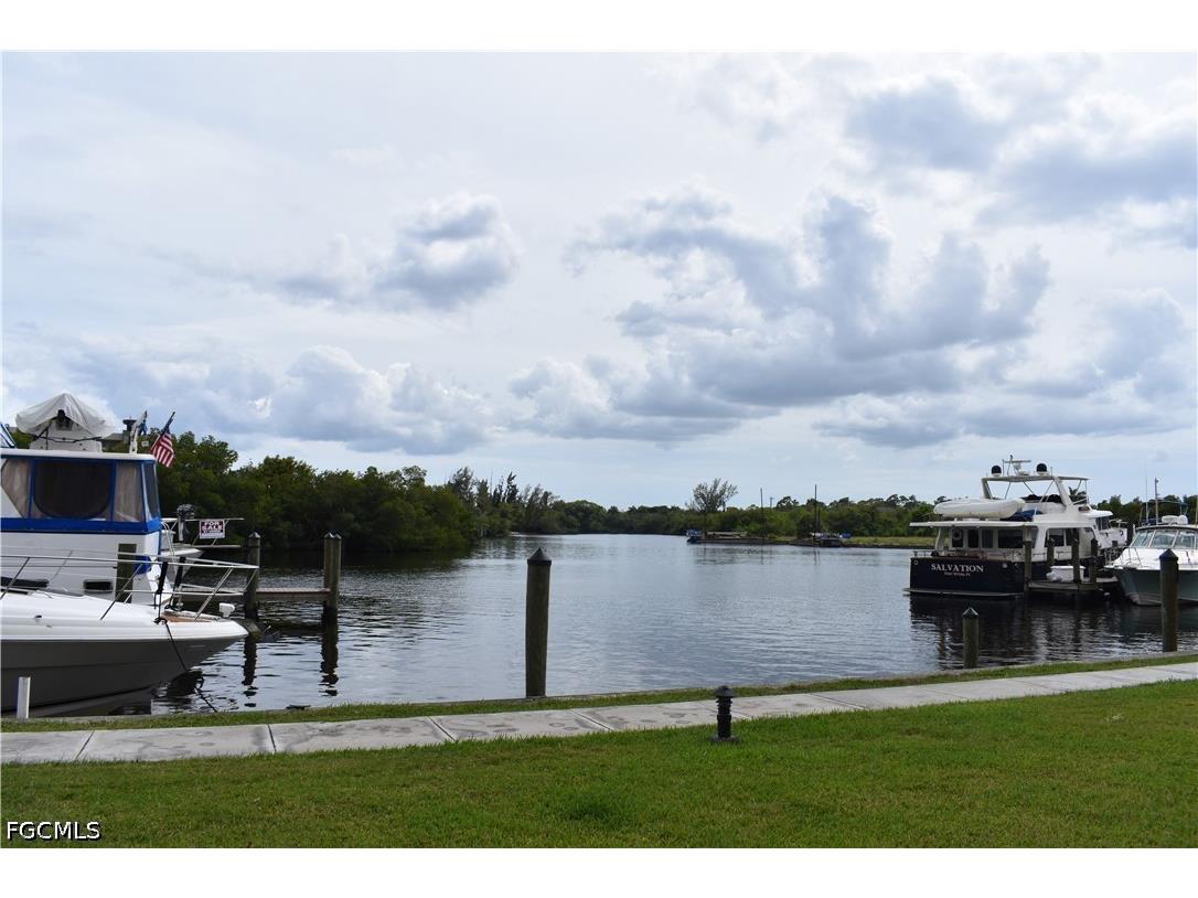 3462 Hancock Bridge Parkway #242 North Fort Myers FL 33903 2026018842 image7