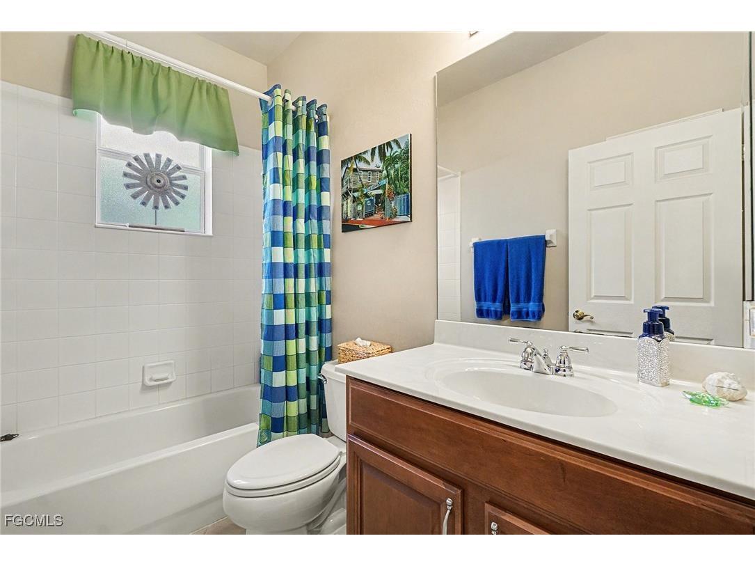3464 Crosswater Drive North Fort Myers FL 33917 2025025347 image14