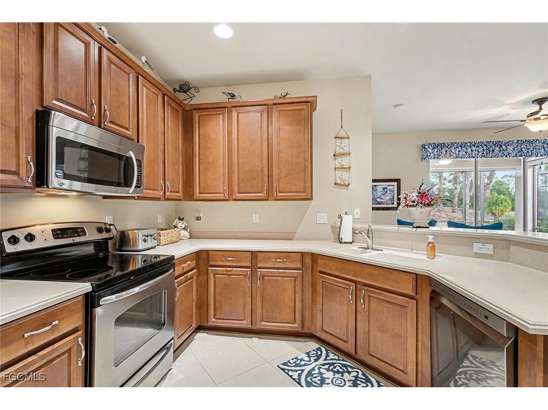 3464 Crosswater Drive North Fort Myers FL 33917 2025025347 image4