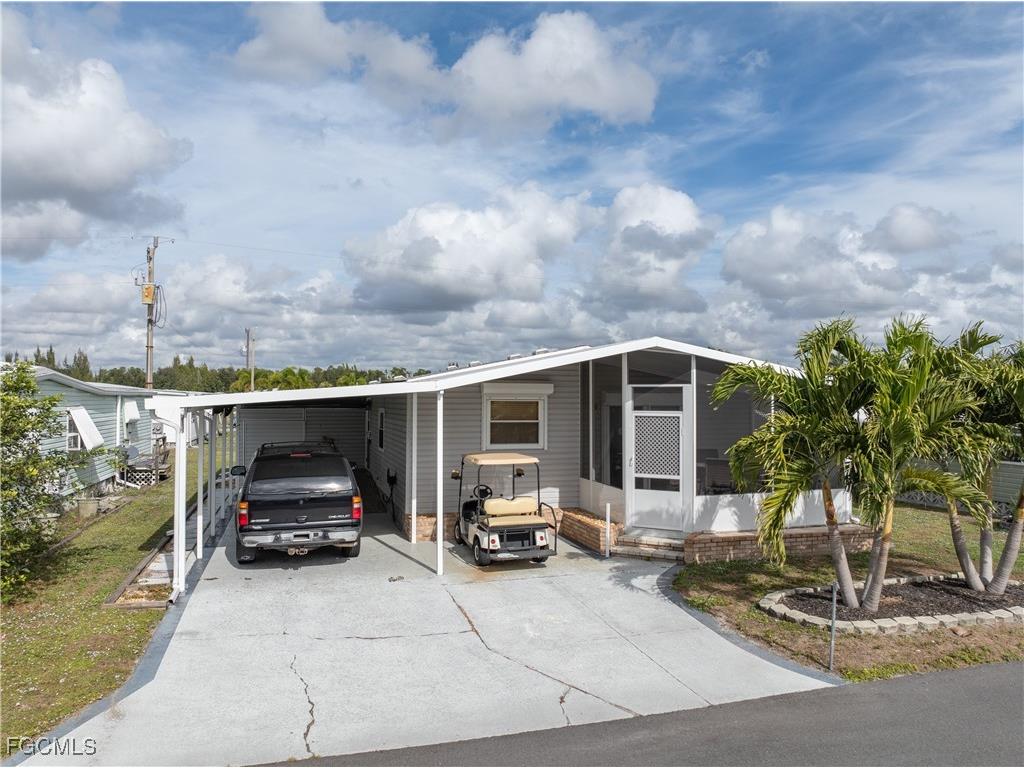 3465 Celestial Way North Fort Myers FL 33903 2025025293 image1