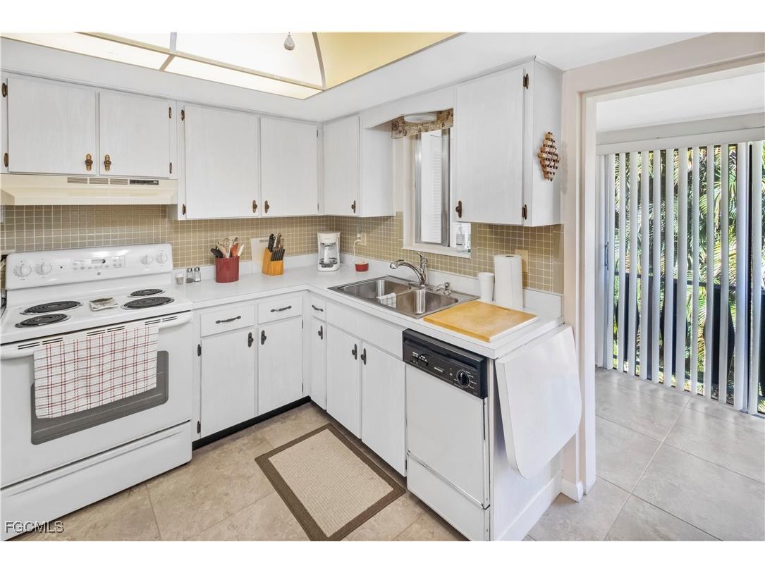 347 Joel Boulevard #205 Lehigh Acres FL 33936 2025022843 image5