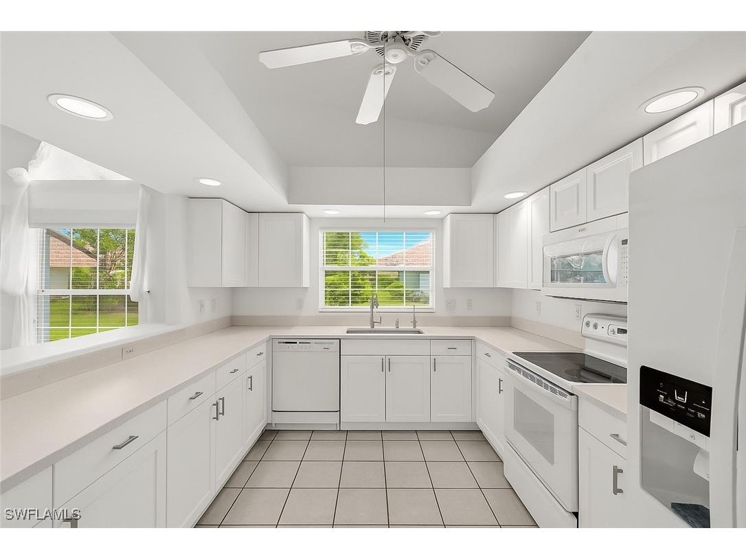 347 Melrose Place #19 Naples FL 34104 225077787 image2