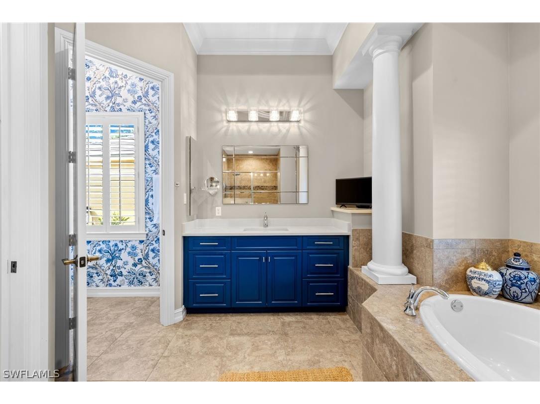 347 Saddlebrook Lane Naples FL 34110 226006727 image17