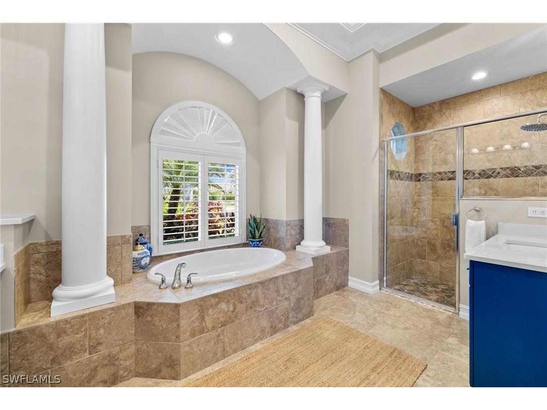 347 Saddlebrook Lane Naples FL 34110 226006727 image18