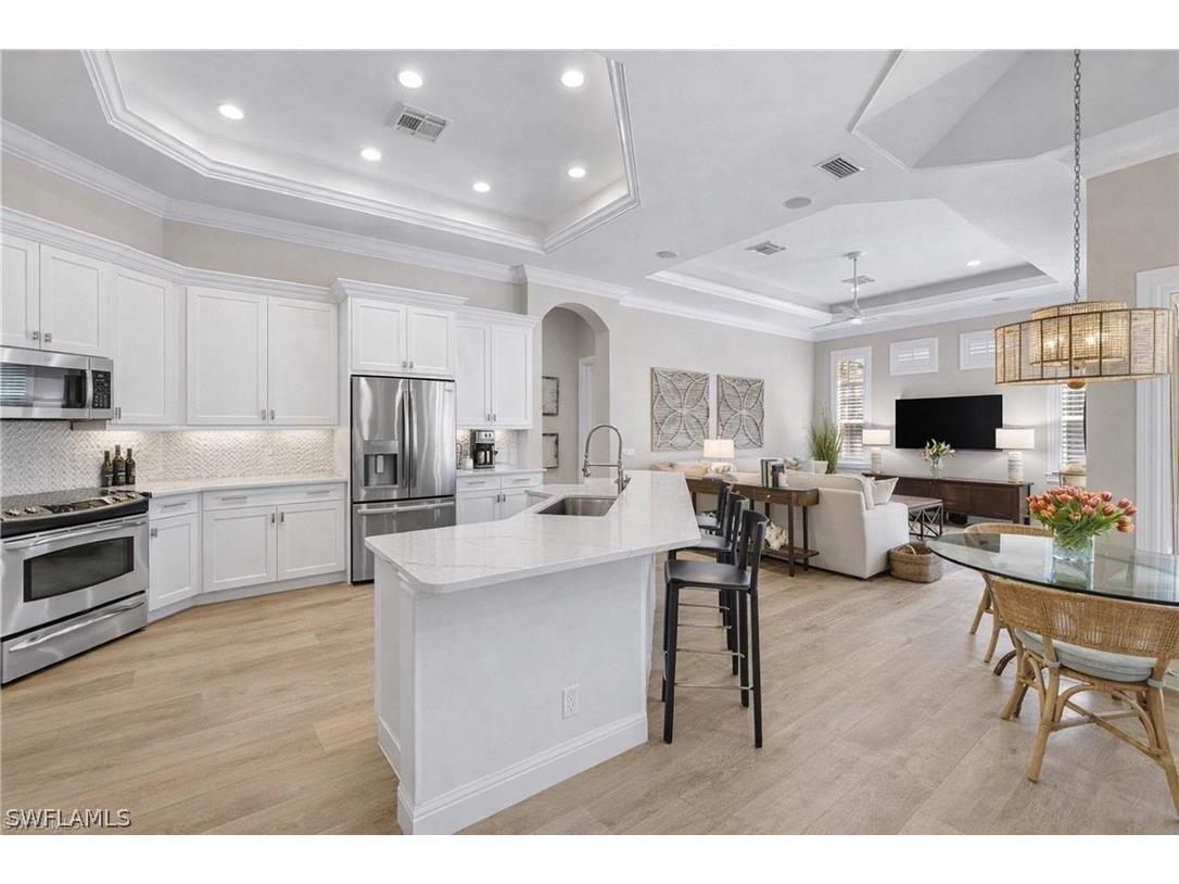 347 Saddlebrook Lane Naples FL 34110 226006727 image3