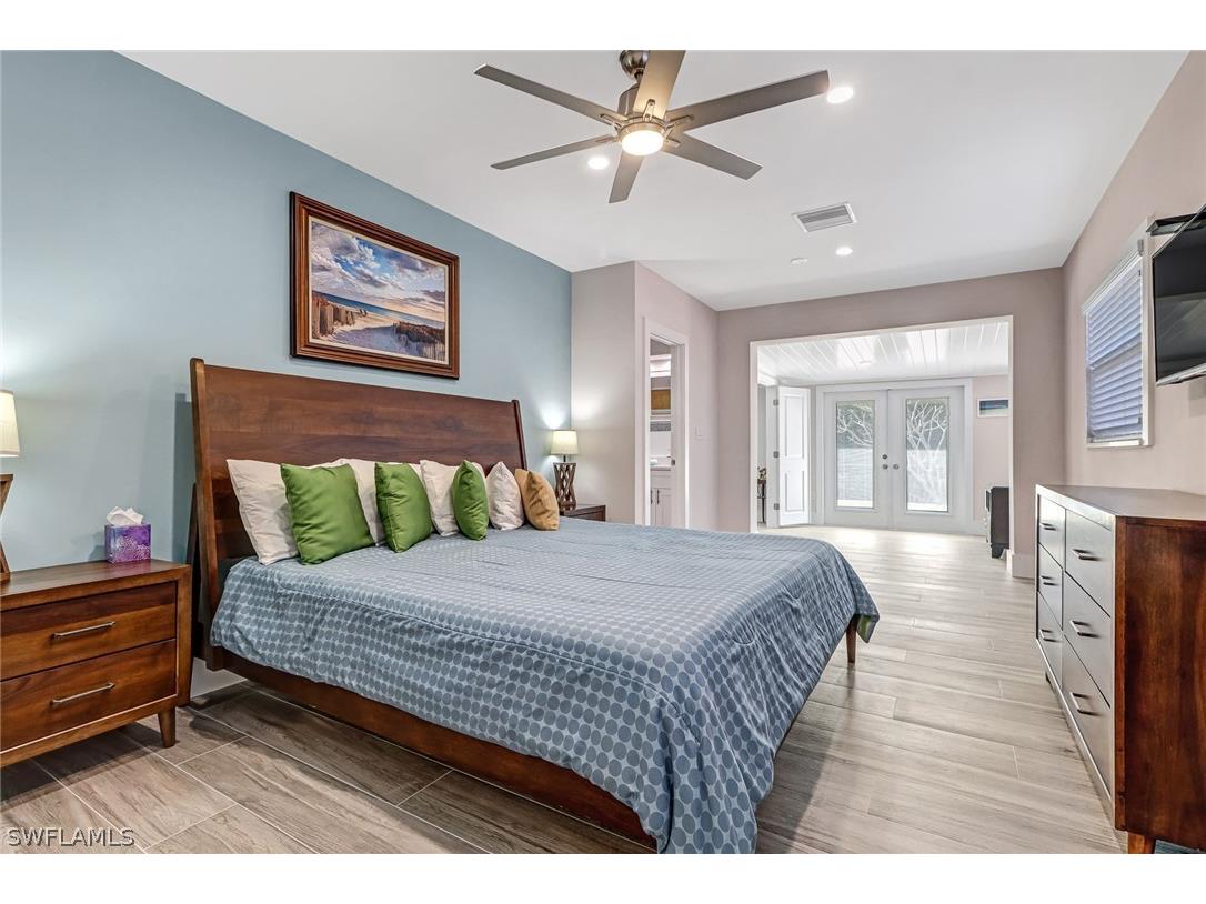 3470 Lakeview Drive Naples FL 34112 226010604 image6