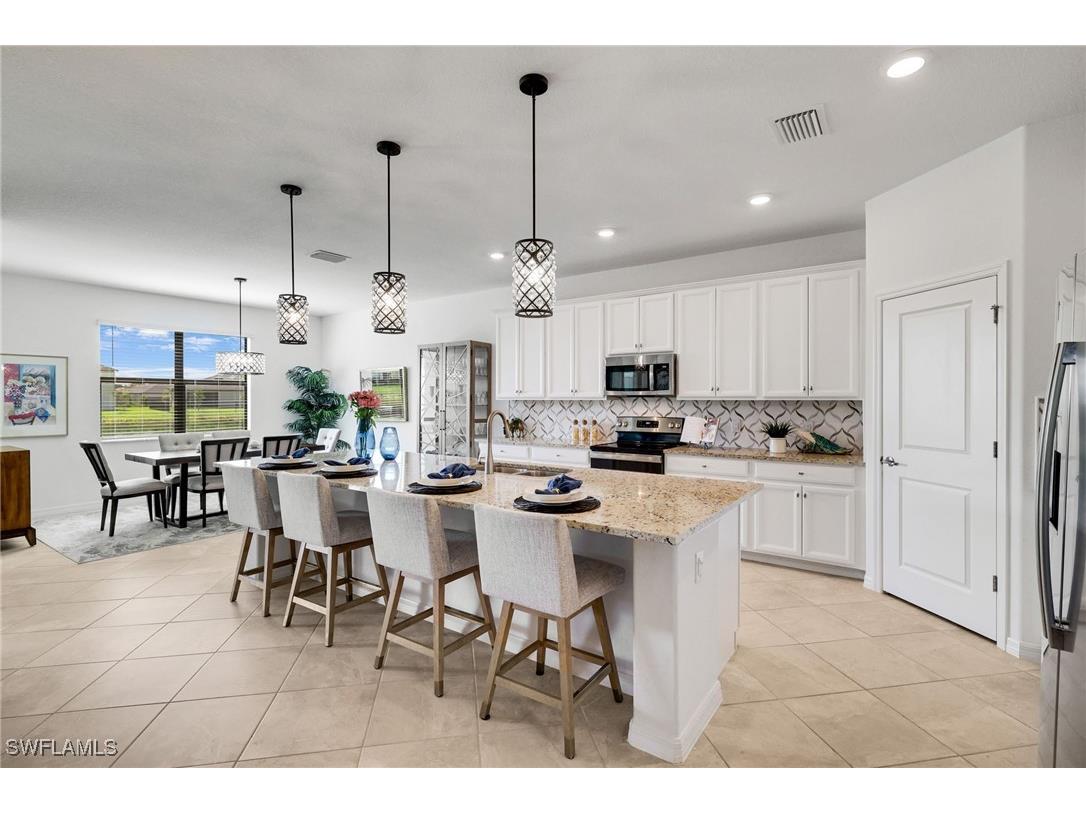 3470 Nombella Court Fort Myers FL 33905 225057115 image8