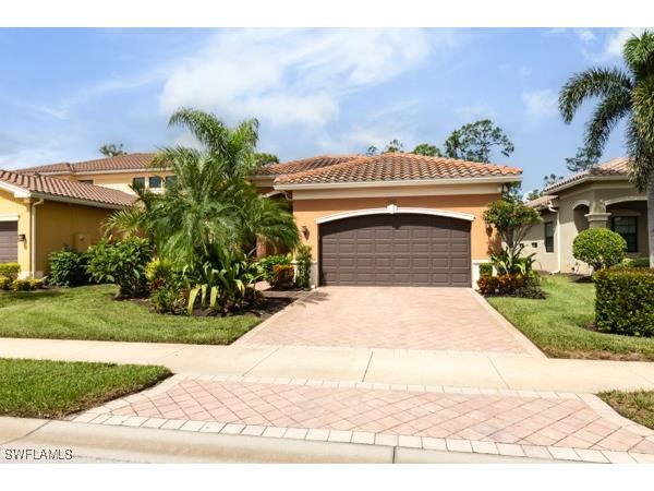 3471 Pacific Drive Naples FL 34119 225047474 image1