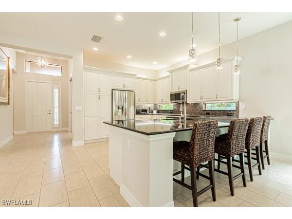 3471 Pacific Drive Naples FL 34119 225047474 image11