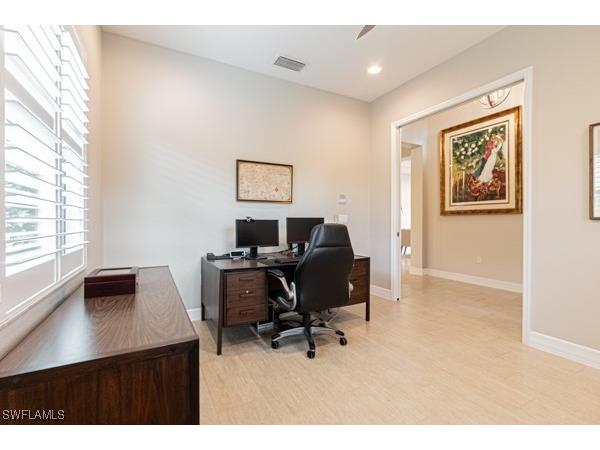 3471 Pacific Drive Naples FL 34119 225047474 image15