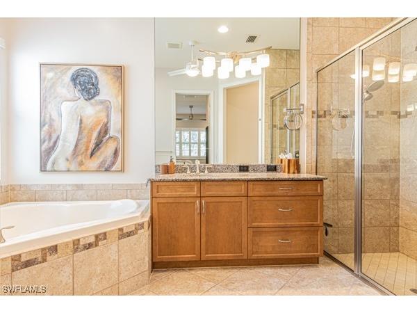 3471 Pacific Drive Naples FL 34119 225047474 image18