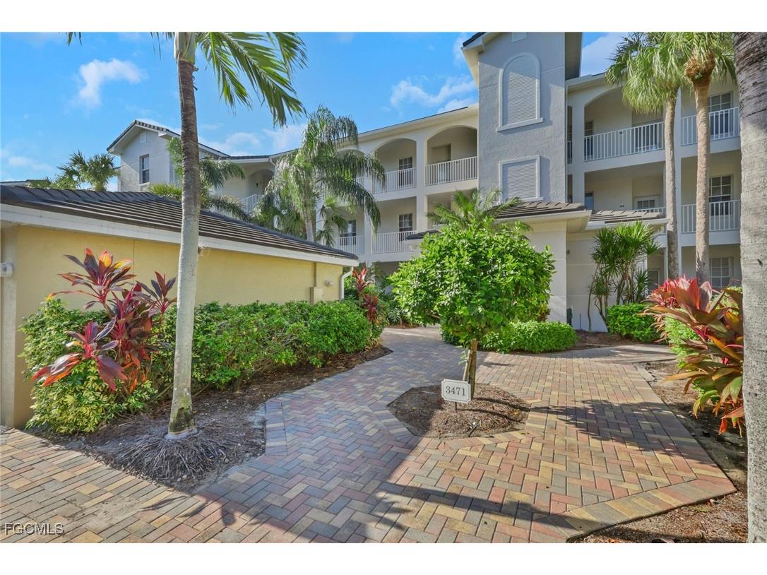3471 Pointe Creek Court #201 Bonita Springs FL 34134 2025017332 image1