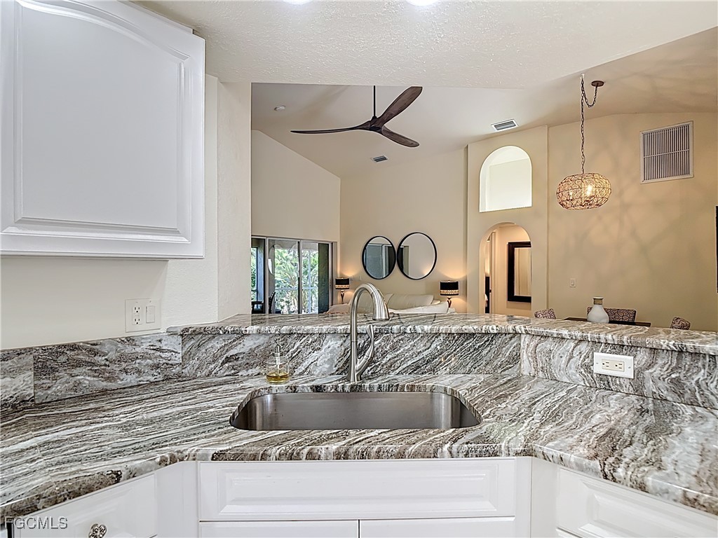 3472 Manatee Drive Saint James City FL 33956 2025021881 image12