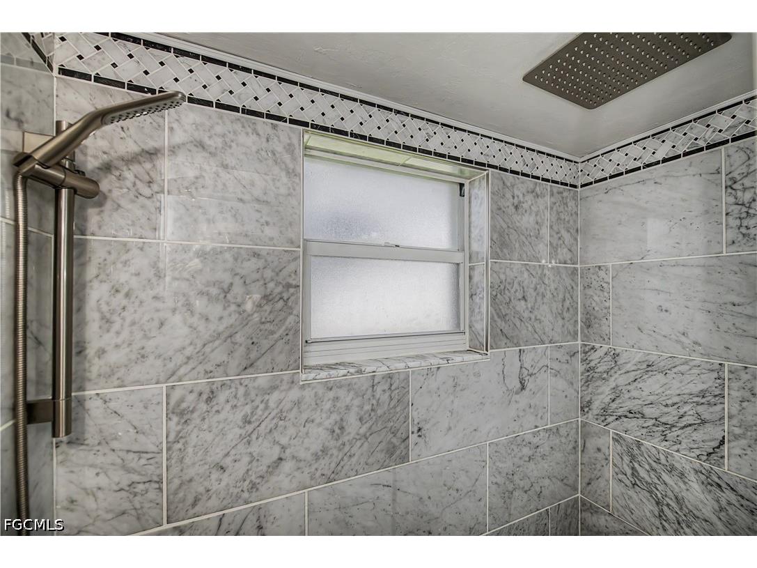 3474 Clubview Drive North Fort Myers FL 33917 2026029198 image14