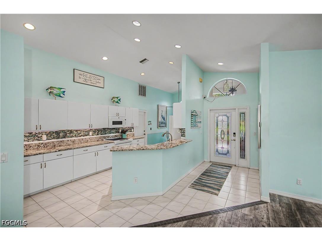 3474 Clubview Drive North Fort Myers FL 33917 2026029198 image29