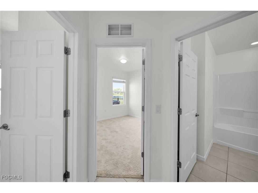 3477 Acapulco Circle Cape Coral FL 33909 2025026103 image16