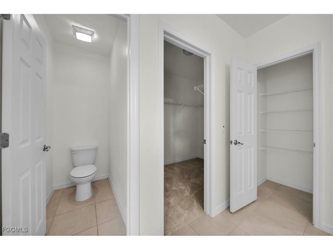 3477 Acapulco Circle Cape Coral FL 33909 2025026103 image17