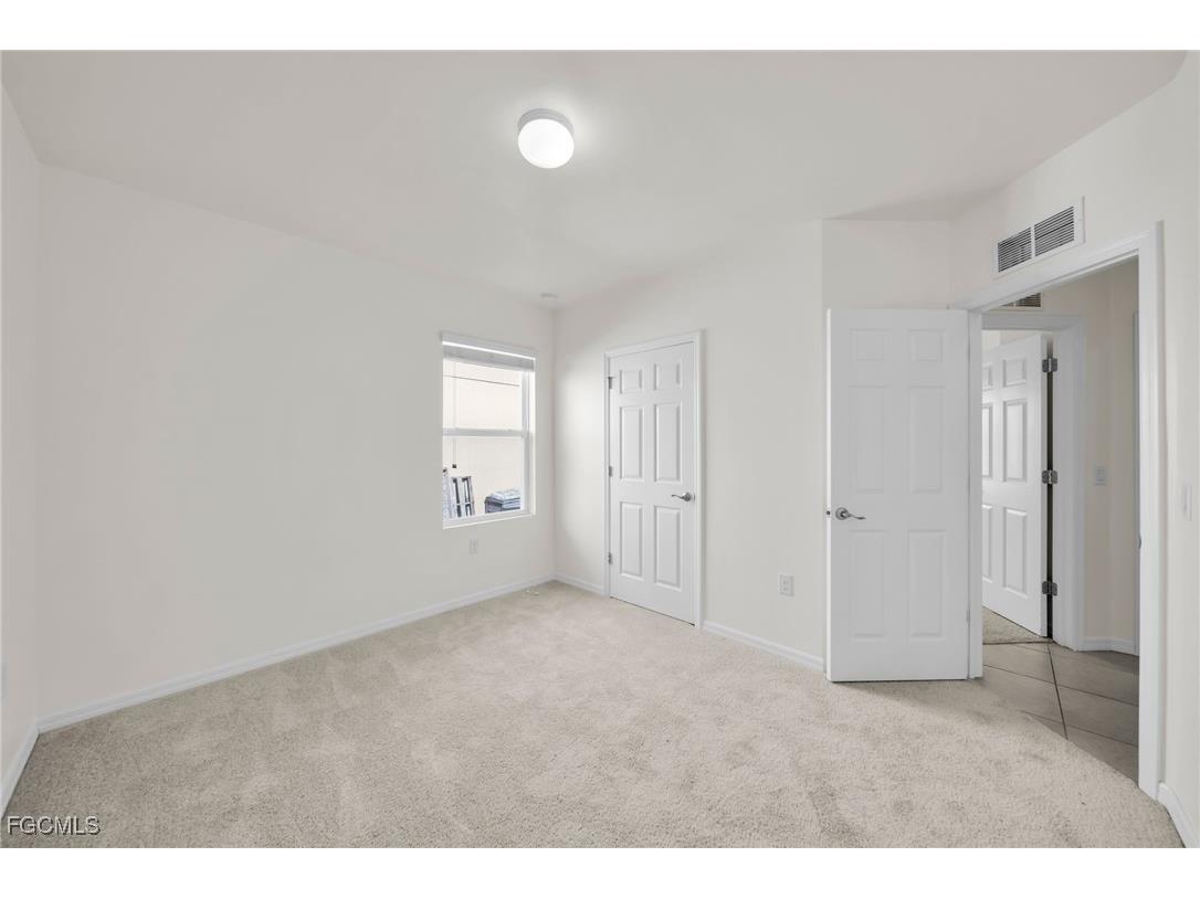 3477 Acapulco Circle Cape Coral FL 33909 2025026103 image20