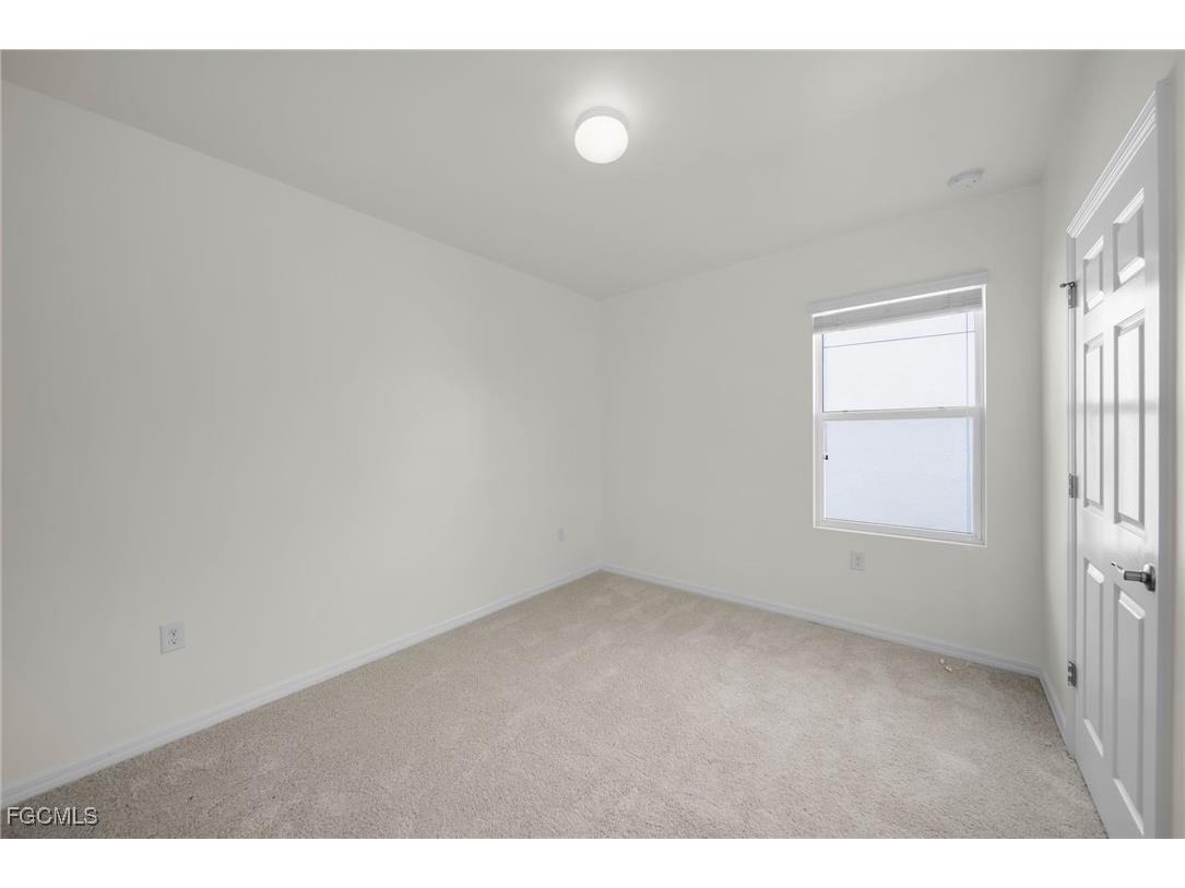 3477 Acapulco Circle Cape Coral FL 33909 2025026103 image24