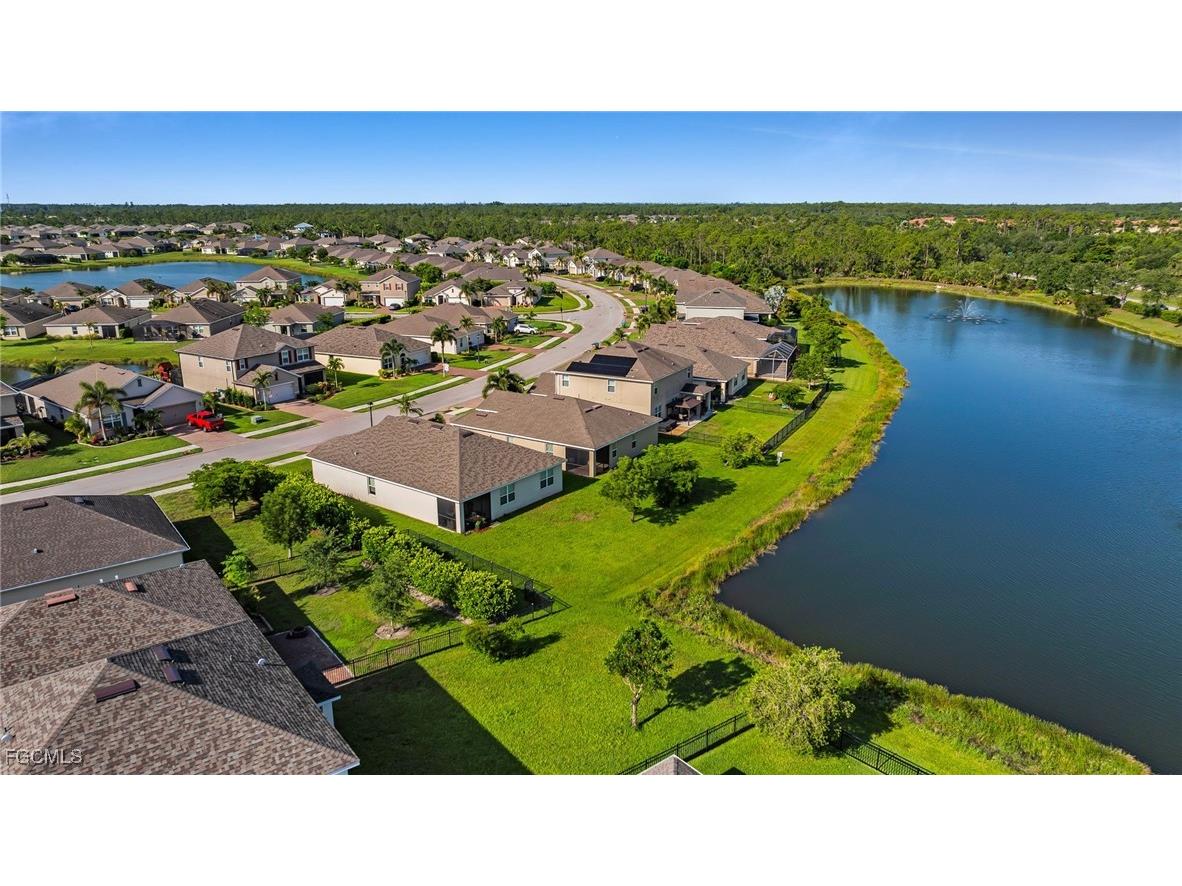 3477 Acapulco Circle Cape Coral FL 33909 2025026103 image36