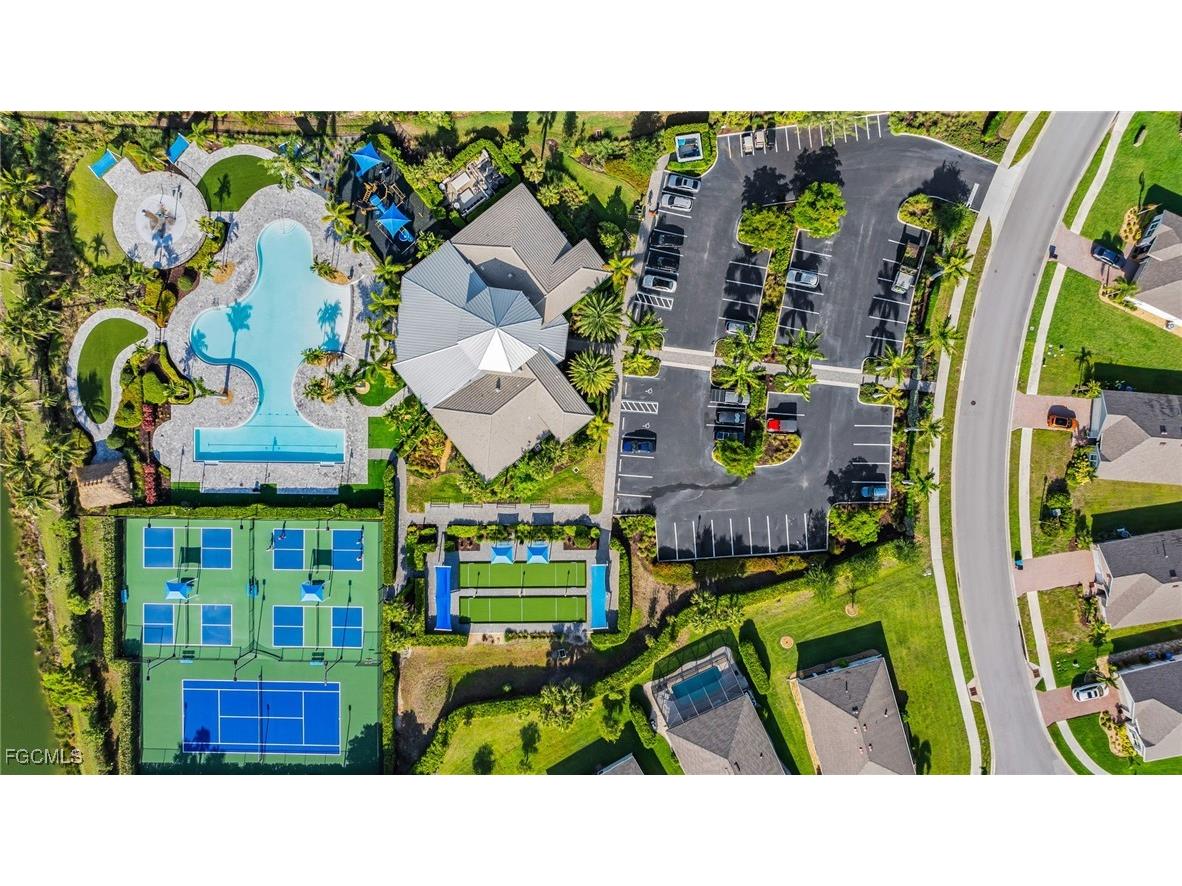 3477 Acapulco Circle Cape Coral FL 33909 2025026103 image40