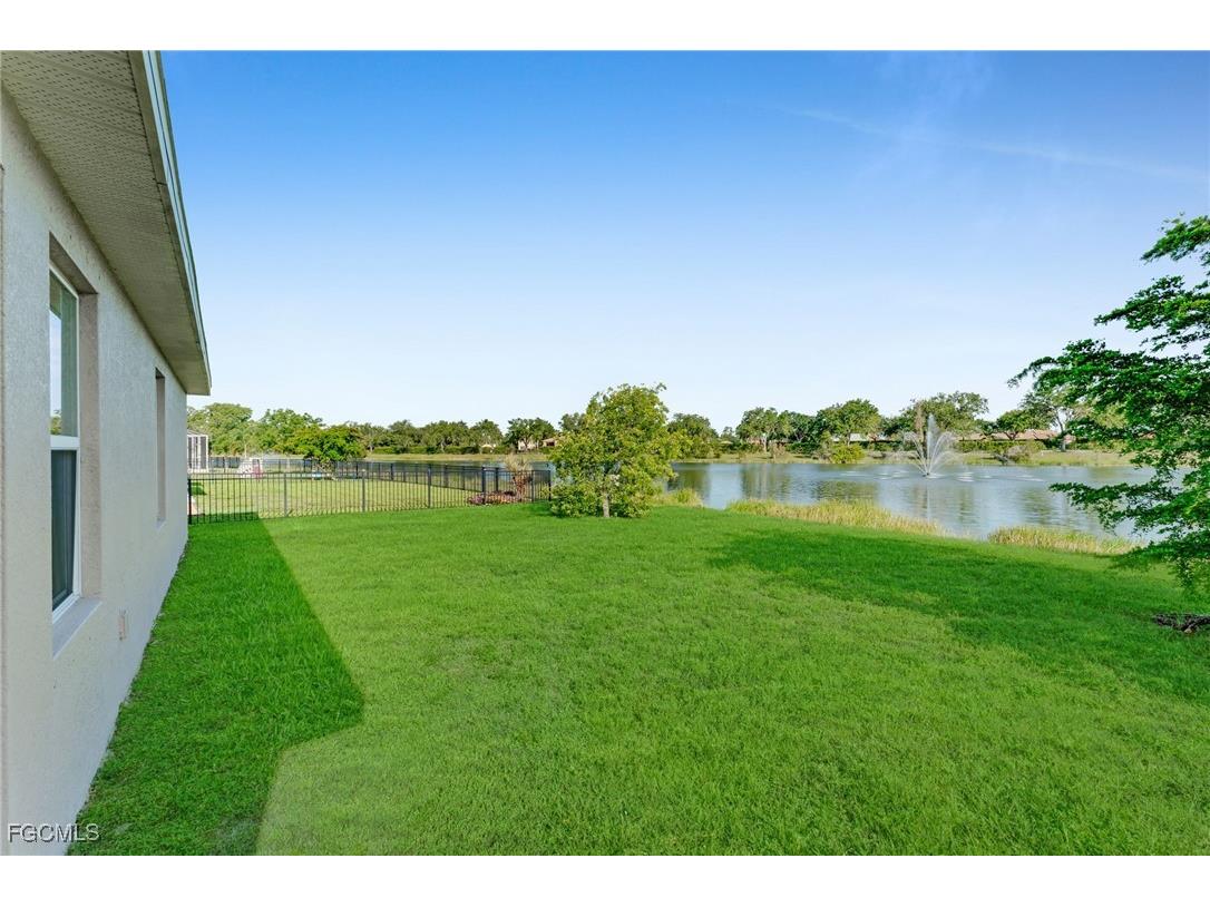 3477 Acapulco Circle Cape Coral FL 33909 2025026103 image6