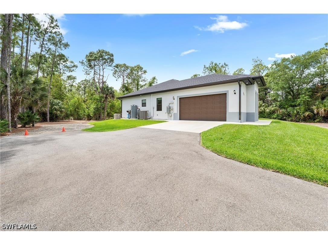 348 14th Avenue NE Naples FL 34120 226015026 image35