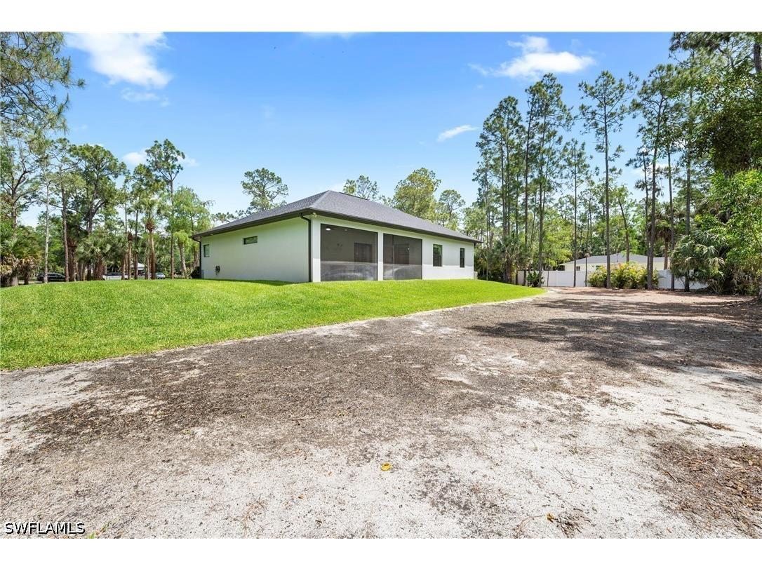 348 14th Avenue NE Naples FL 34120 226015026 image36