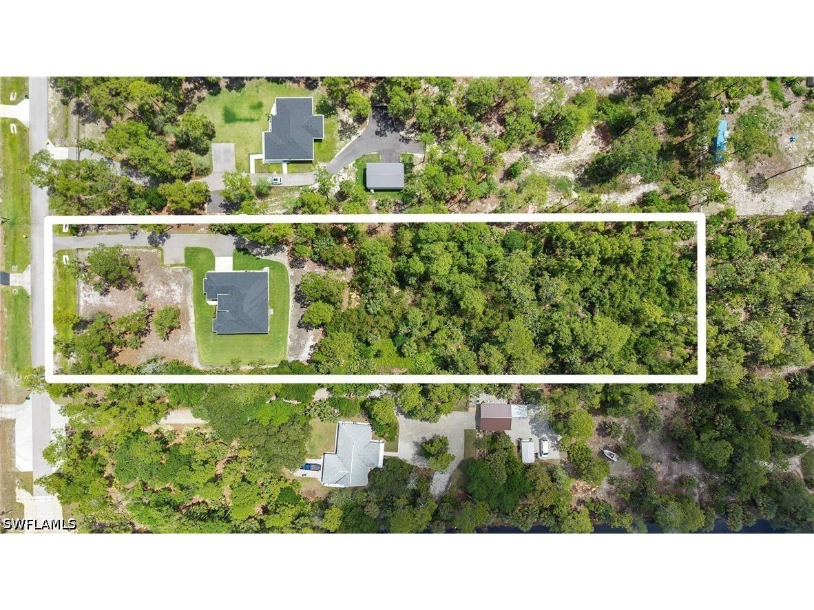 348 14th Avenue NE Naples FL 34120 226015026 image5