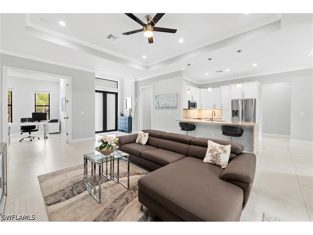 348 14th Avenue NE Naples FL 34120 226015026 image6