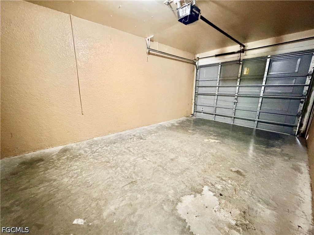 346 Bell Boulevard S Lehigh Acres FL 33974 2026024515 image7