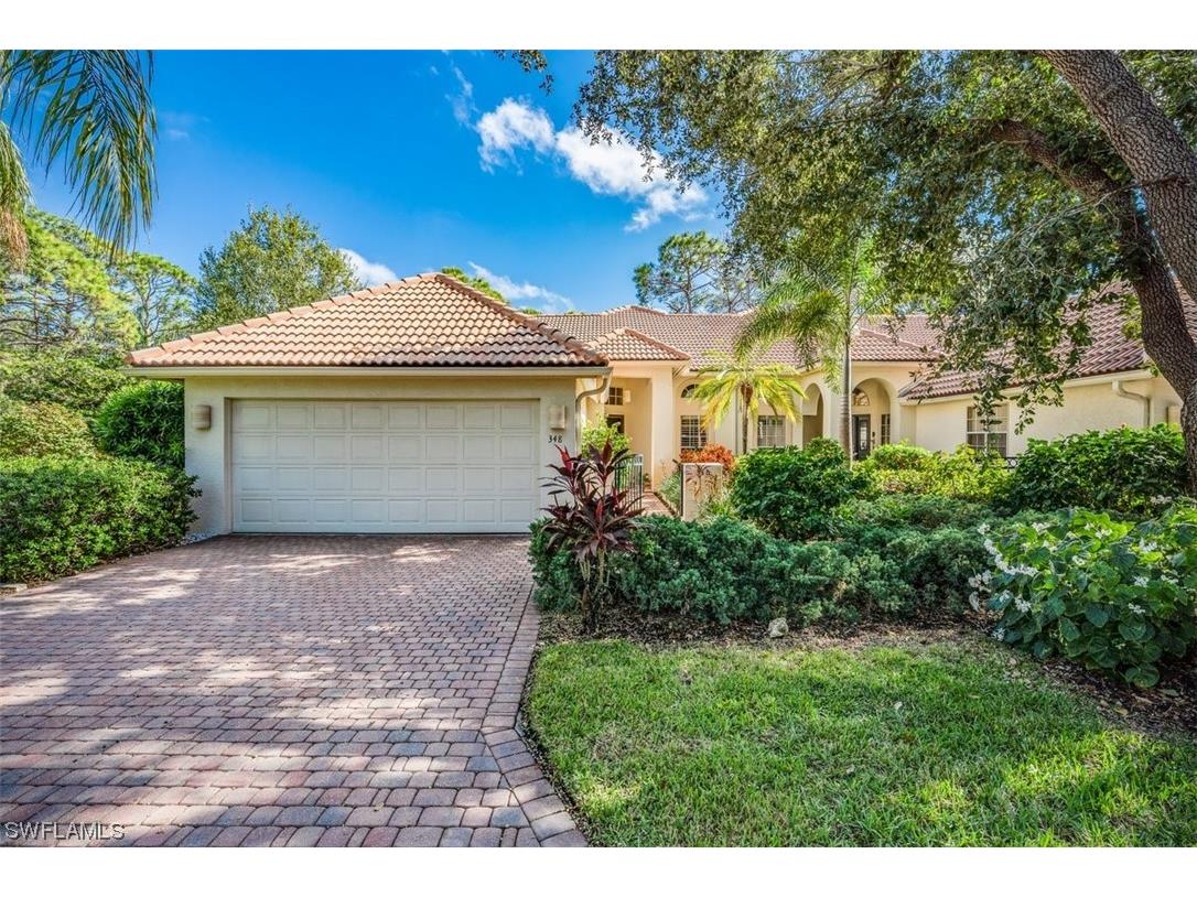 348 Carinosa Court Naples FL 34110 223083778 image1