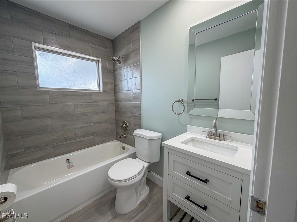 348 Crestwood Avenue Lehigh Acres FL 33936 2025023664 image10