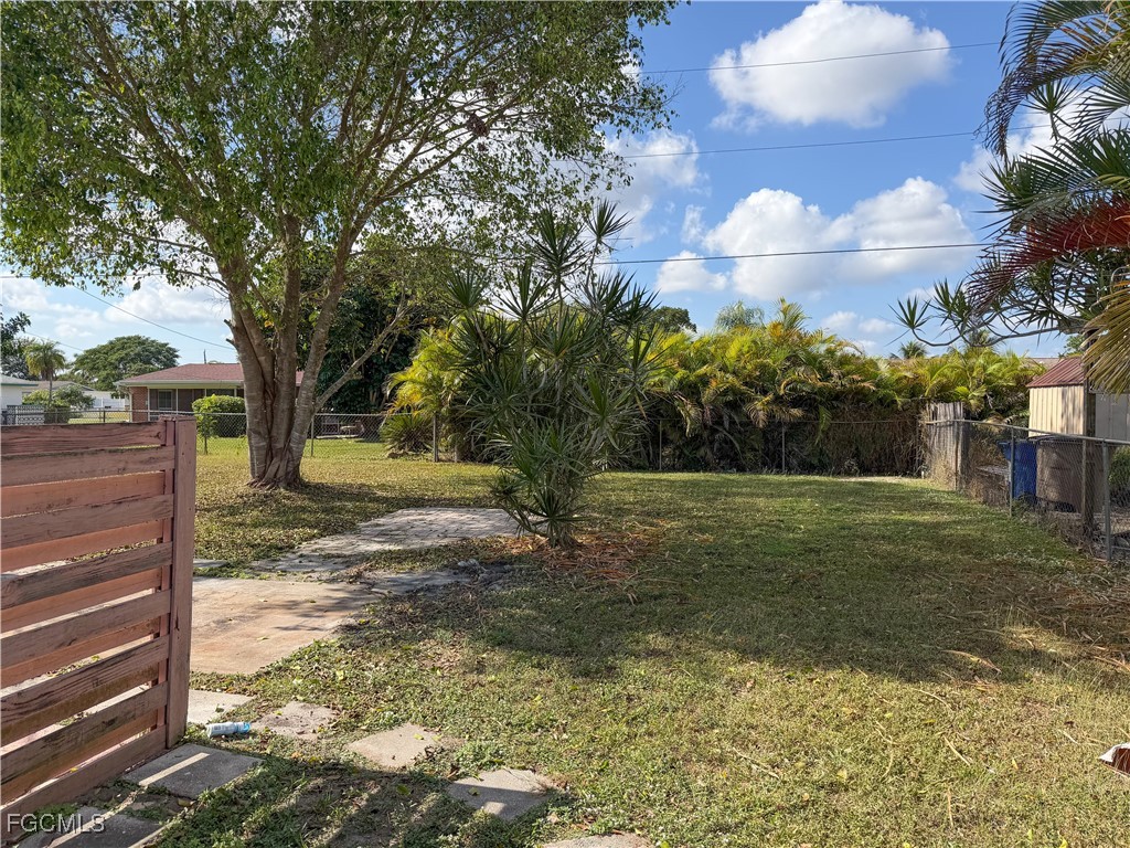 348 Crestwood Avenue Lehigh Acres FL 33936 2025023664 image20