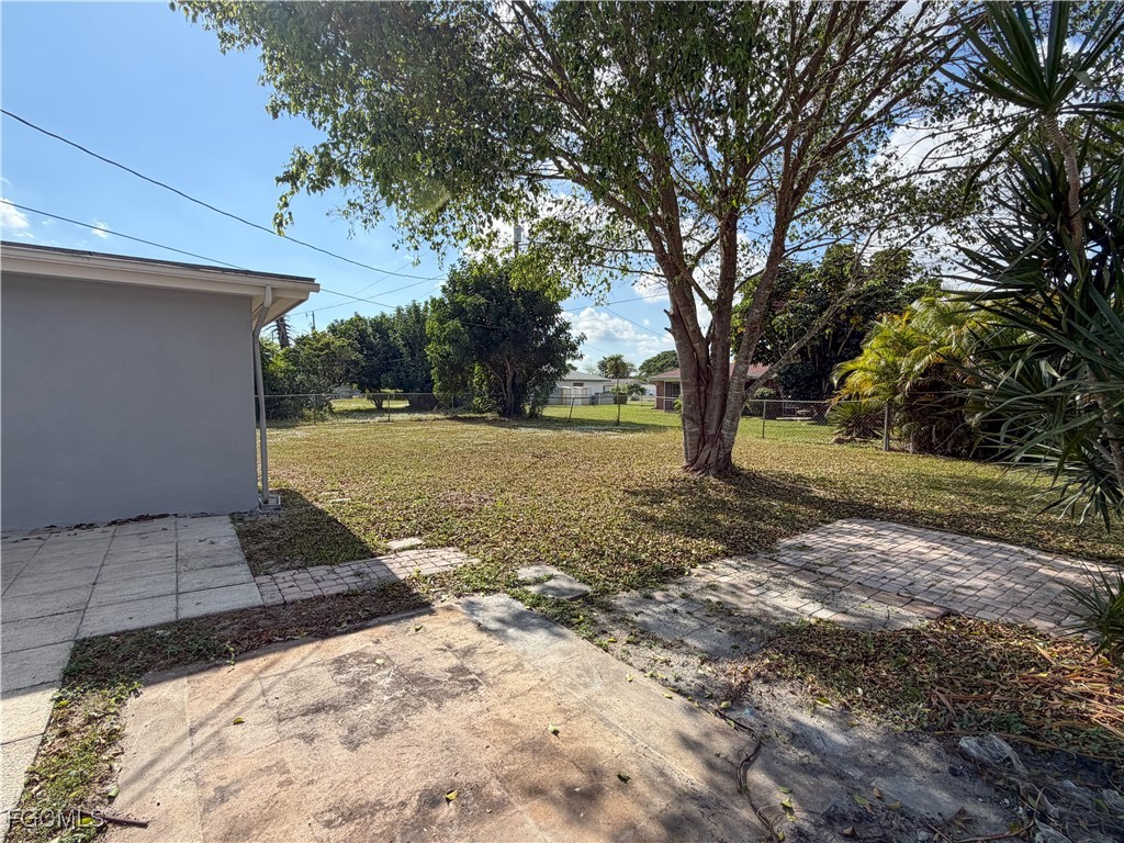 348 Crestwood Avenue Lehigh Acres FL 33936 2025023664 image21