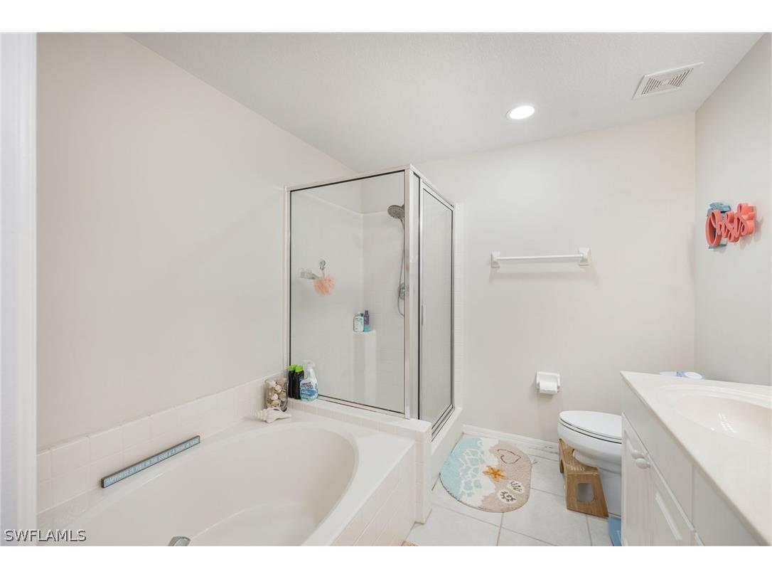 348 Dover Place #C101 Naples FL 34104 226011044 image14