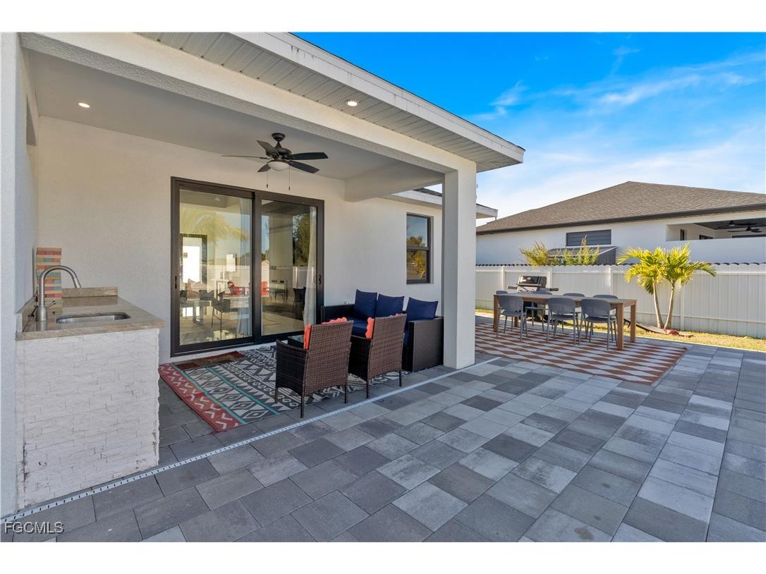 348 El Dorado Boulevard S Cape Coral FL 33991 2026003680 image38