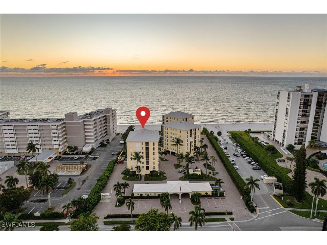3483 Gulf Shore Boulevard N #105 Naples FL 34103 225076501 image1