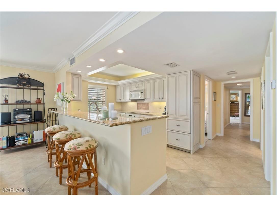 3483 Gulf Shore Boulevard N #105 Naples FL 34103 225076501 image10