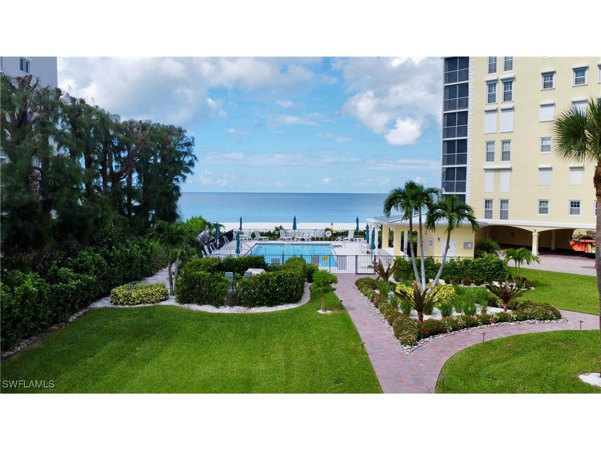 3483 Gulf Shore Boulevard N #106 Naples FL 34103 225005275 image1