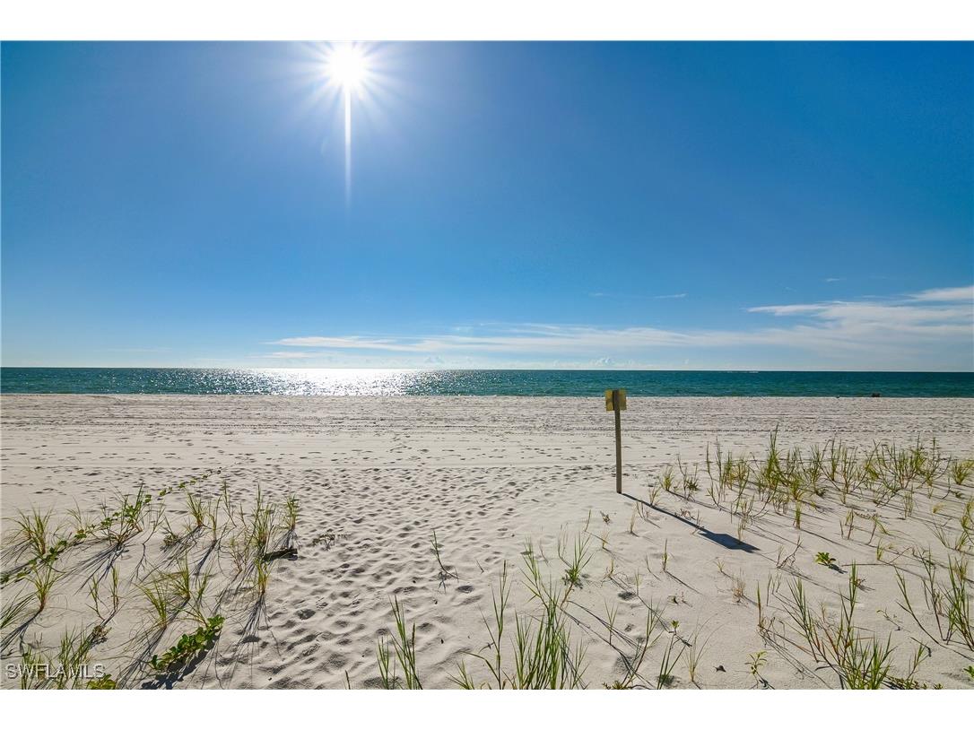 3483 Gulf Shore Boulevard N #502 Naples FL 34103 225074462 image2