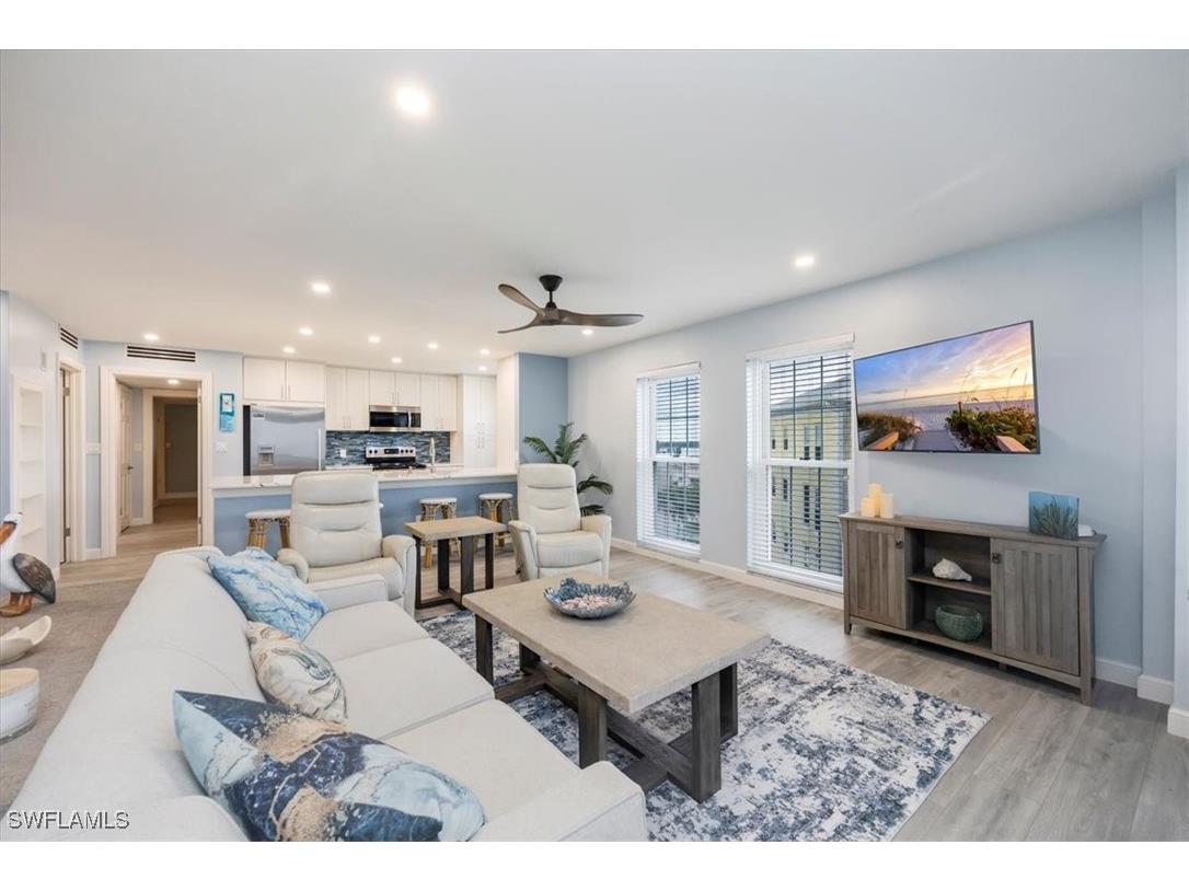 3483 Gulf Shore Boulevard N #604 Naples FL 34103 225069241 image19