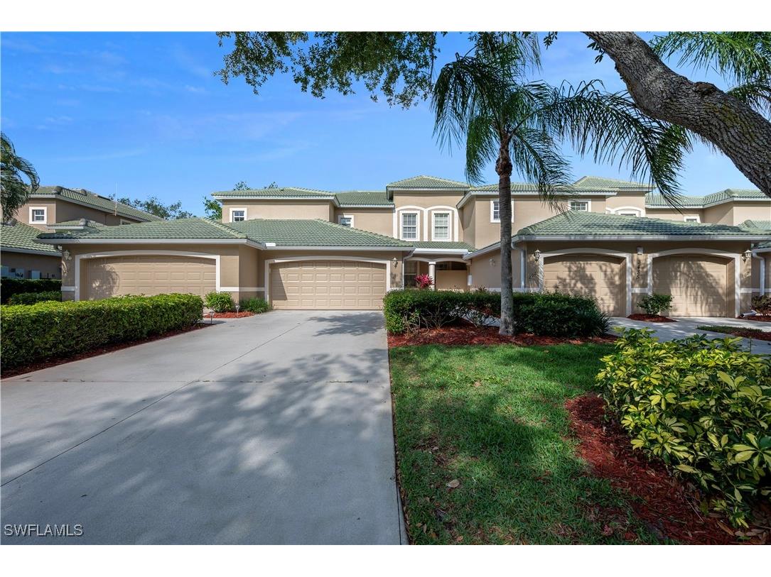 3485 Laurel Greens Lane S #101 Naples FL 34119 225037042 image1