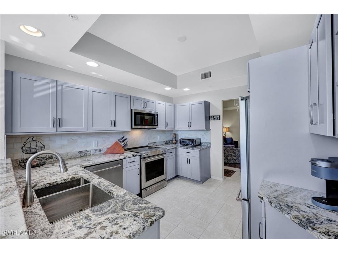 3485 Laurel Greens Lane S #103 Naples FL 34119 225078238 image8