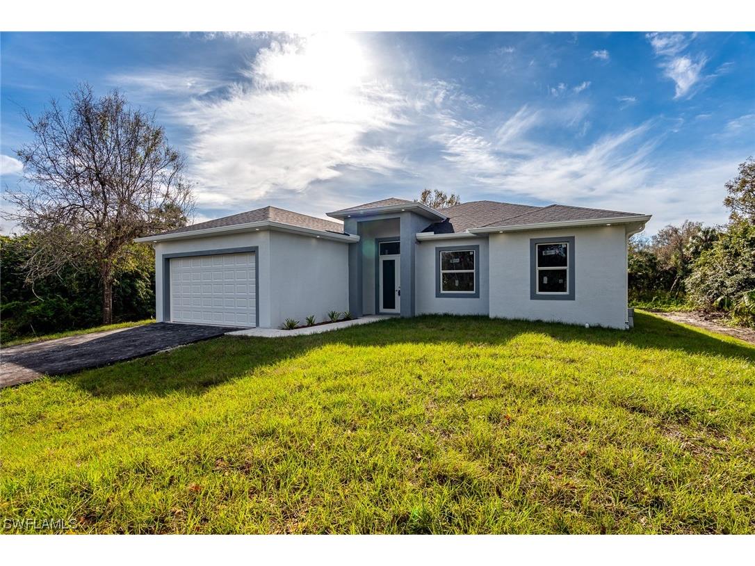 3486 26th Avenue SE Naples FL 34117 223090844 image1