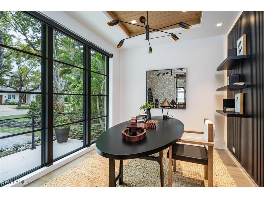 349 2nd Avenue N Naples FL 34102 225077098 image20