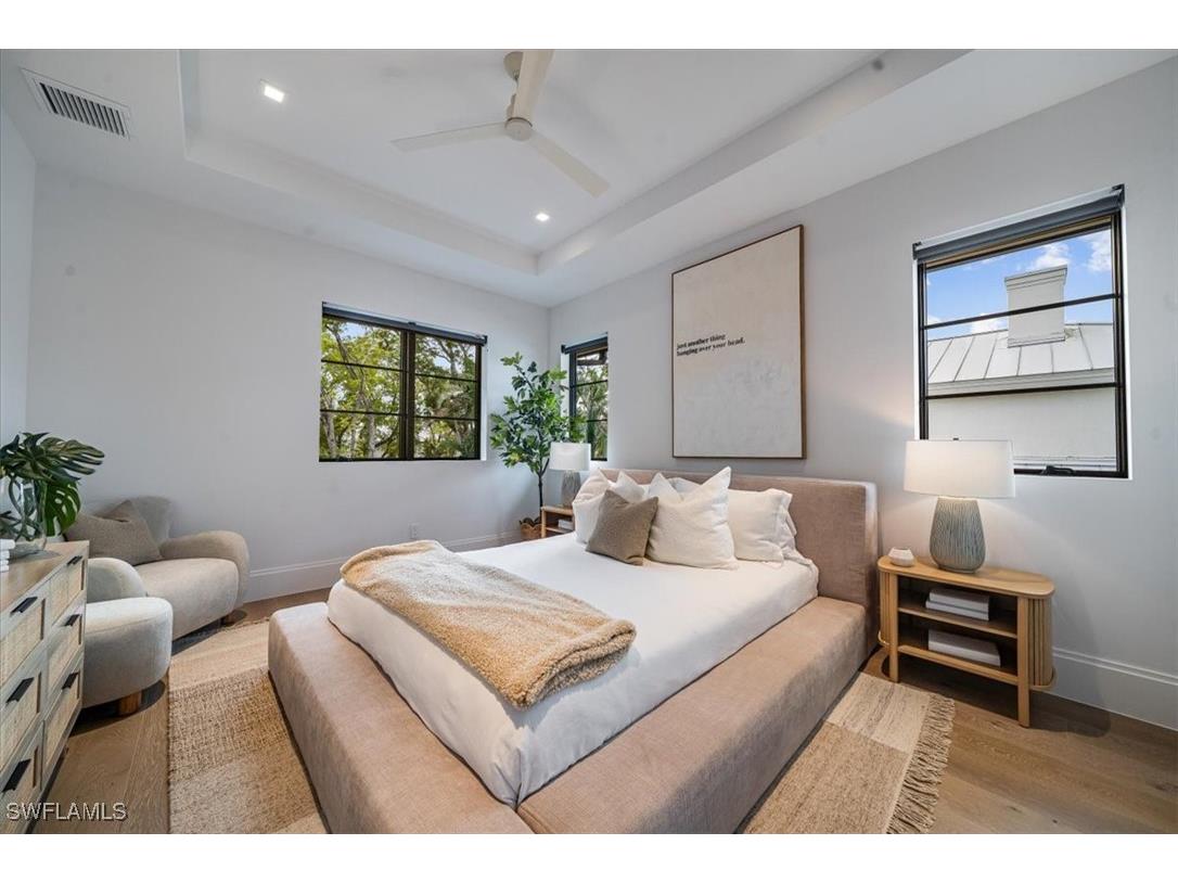 349 2nd Avenue N Naples FL 34102 225077098 image30